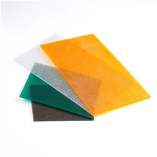 Frostet solid polykarbonatark
